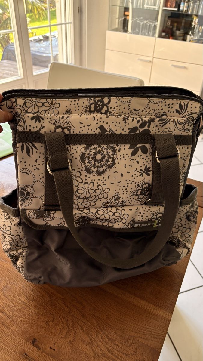 Borse: BASIL Fahrradtasche – Usato da Oberriet SG venduto da Sternli36 4