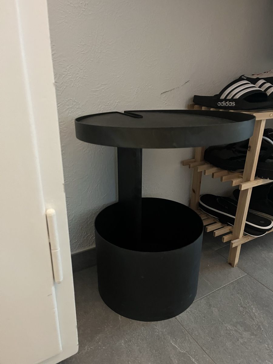 Tables: Beistelltisch – D'occasion à Zürich par ida_gf9t 2