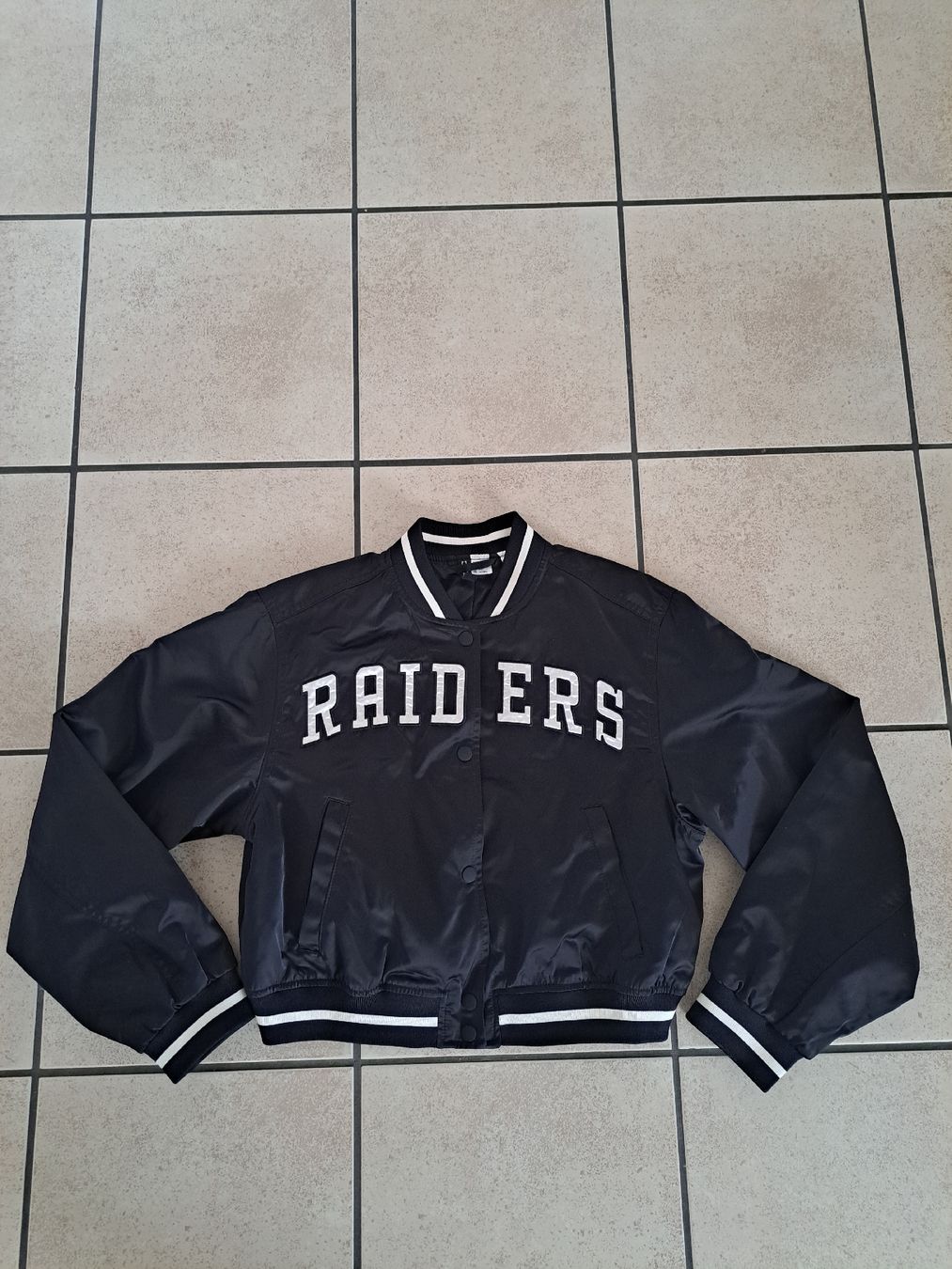 Giacche & Cappotti: Moderne Mädchen Jacke Gr.xs – Nuovo (secondo la descrizione) da Gelterkinden venduto da bambi037