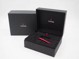 TUDOR Elegante Uhrenbox (26091944)