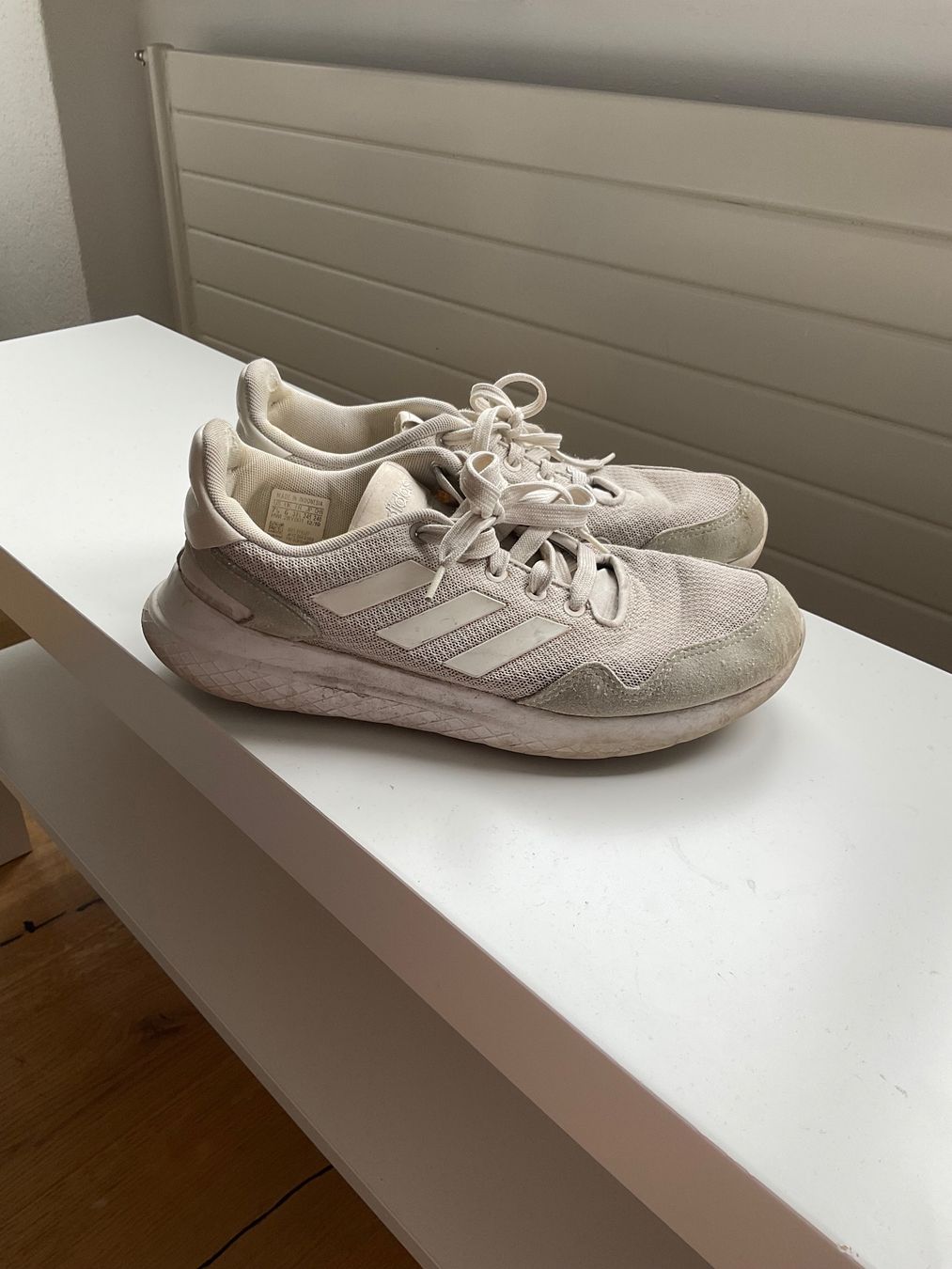 Chaussures femmes: Schuhe – D'occasion à Andermatt par renam