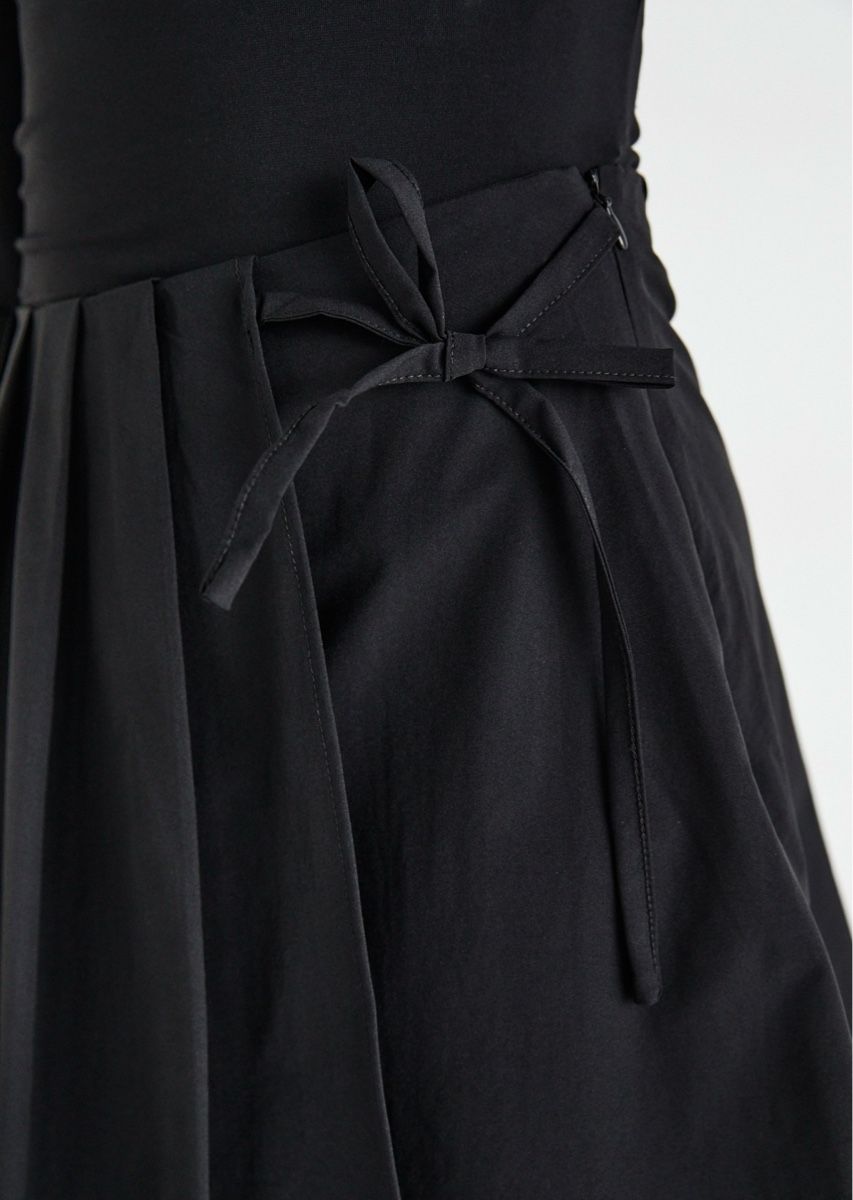 Vero Moda Röcke: Schwarzer Faltenrock mit Schleife, Gr. S – Neu (gemäss Beschreibung) aus St. Gallen von Fabiennevogler 2