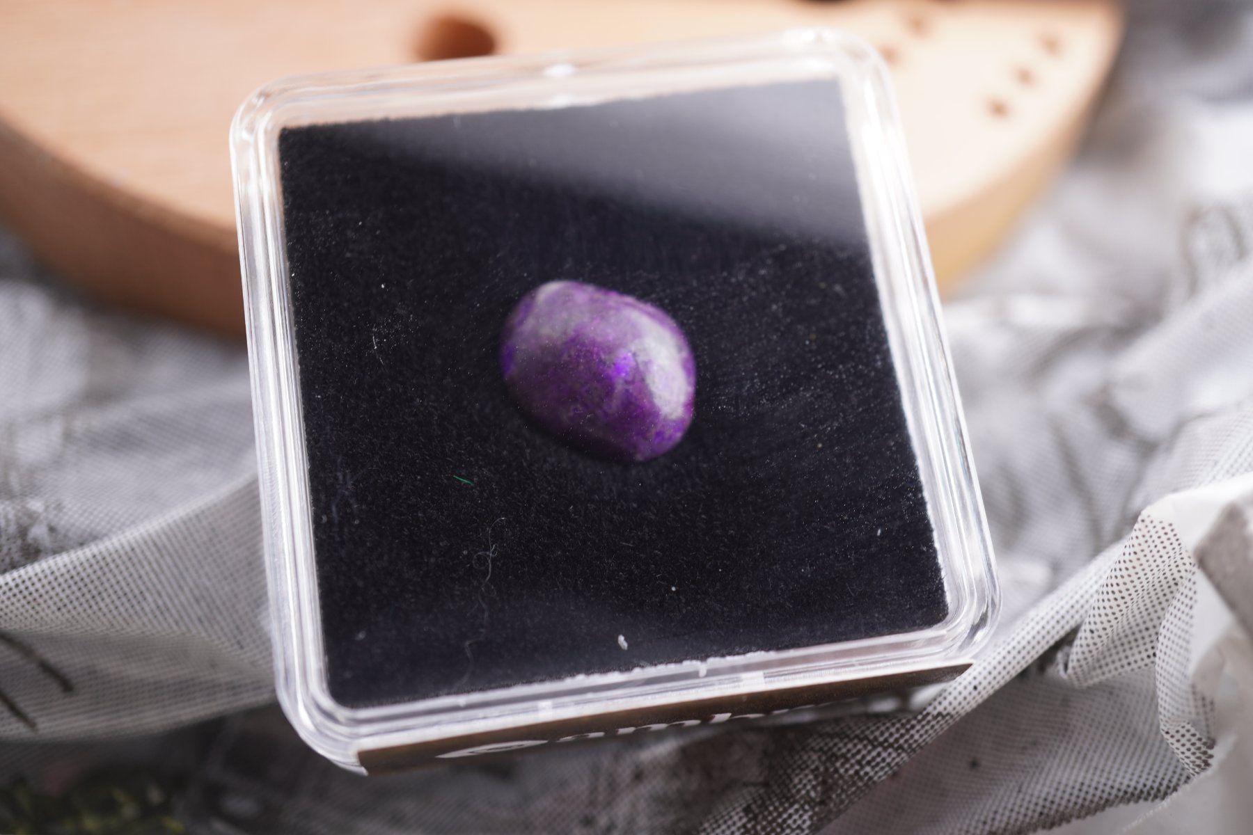 Minéraux & Lithothérapie: Sugelith   Im  Dösli      ab 1.- Auktion Räumung – Neuf avec emballage d'origine à Eschenbach SG par topstone 1