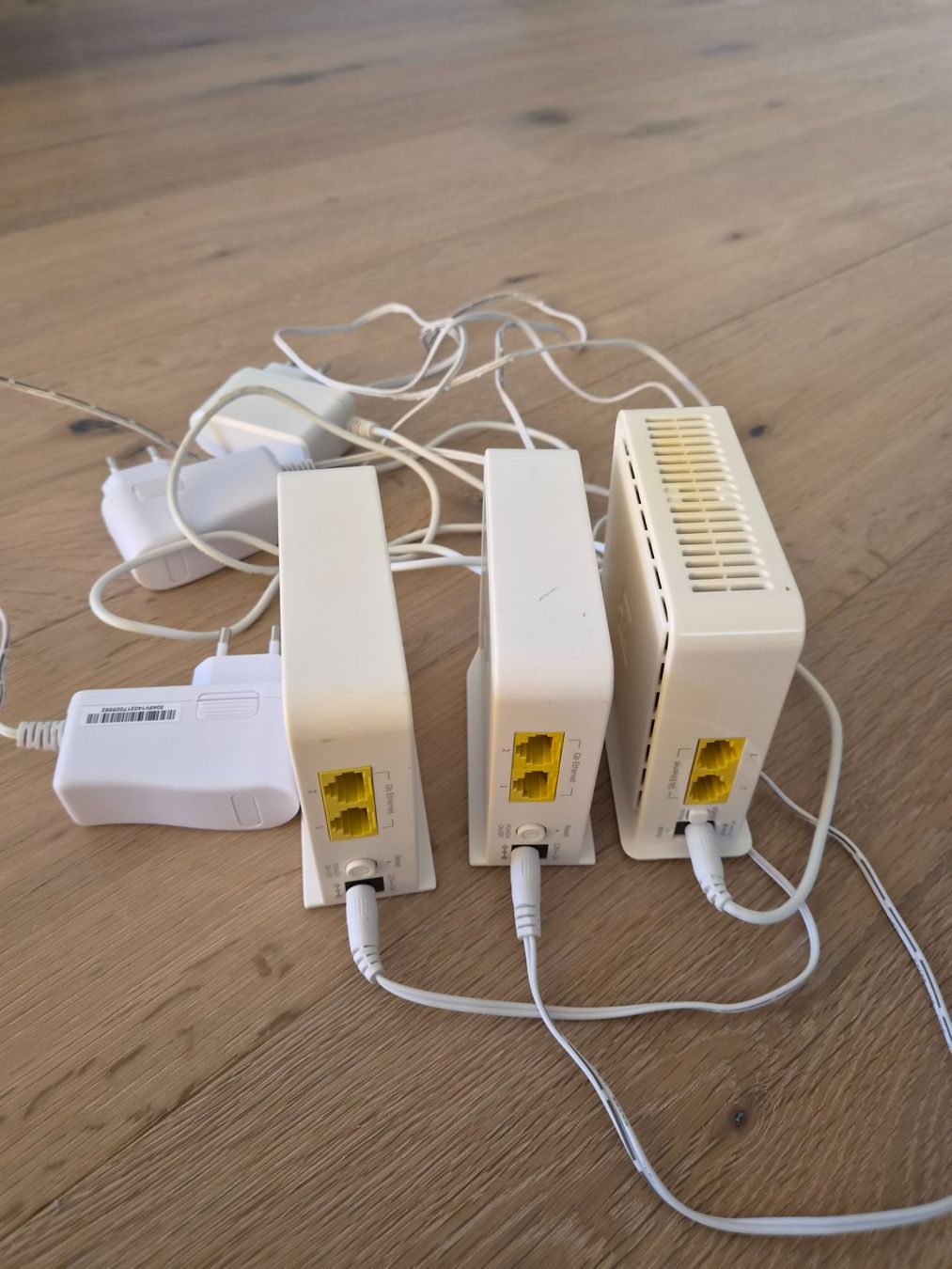 Swisscom Wlan: Swisscom WLAN Repeater Air 4920 4820 3er Set – Gebraucht aus Meilen von thomas191985 1