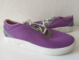 COLUMBIA Chaussures / Schuhe pointure / Nummer 35 neuf / neu