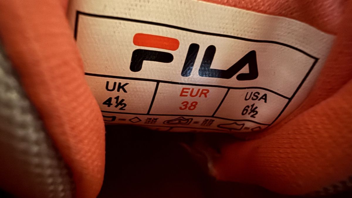 Fila Scarpe da donna: Fila Sneakers Damen 38 – Usato da Luzern venduto da mar_x96f 6
