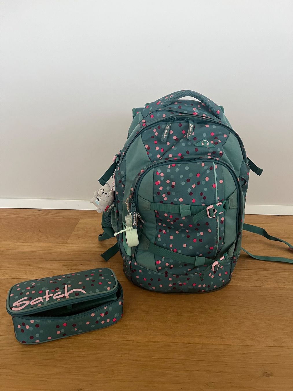 Satch Kindertaschen: Satch Pack School Backpack Set mit Pencil Case! – Gebraucht aus Tägerwilen von nad_5n6p