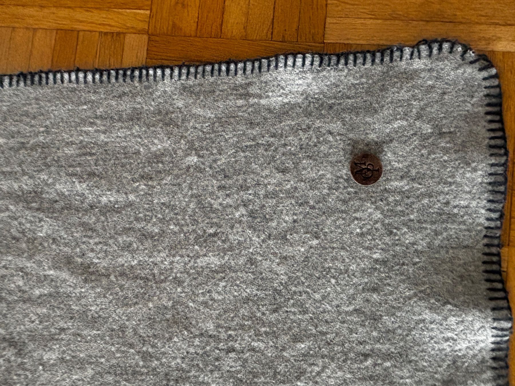 Coperte: Marco Polo Wolldecke - neuwertig – Nuovo (secondo la descrizione) da Herrliberg venduto da Tcardo 3