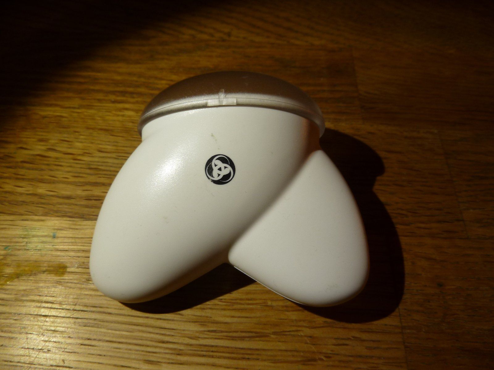 Cura del viso: Kybermed Vitalizer Gesichtslifting Magnet Massager 3D – Usato da Hochfelden venduto da swissice 5