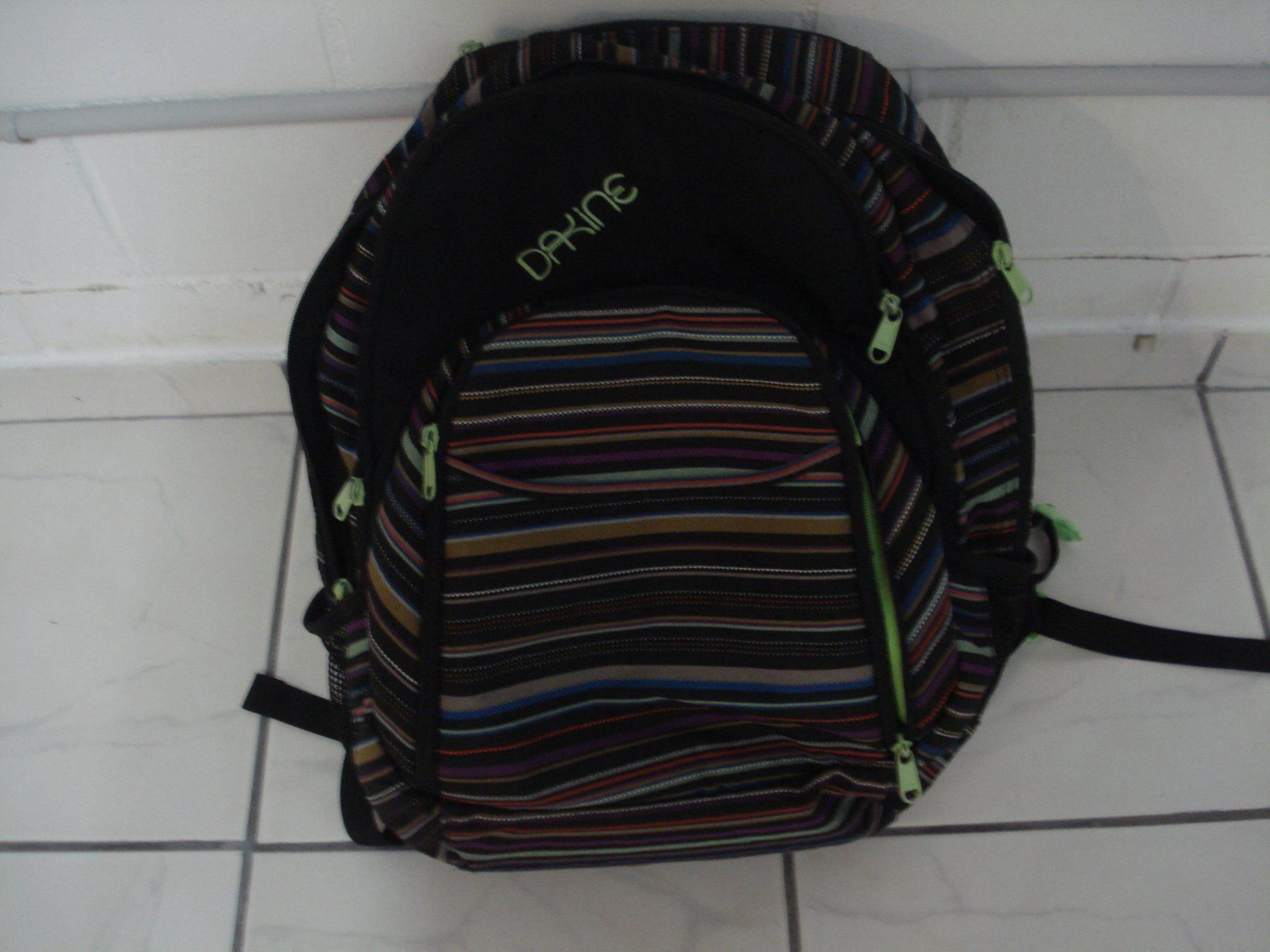 Dakine Sacs & sacs à dos: Schulrucksack / Freizeitrucksack Dakine – D'occasion à Au SG par beanpasa