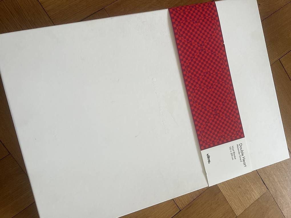Coperte: Vitra Double Heart Wolldecke – Usato da Basel venduto da elsternnest 3