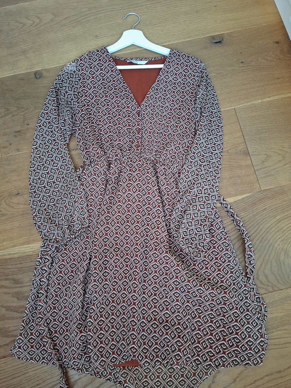 Only Lotti di vestiti: Schickes Herbst-Set: Kleid mit Blazer, Grösse 36! – Nuovo (secondo la descrizione) da St. Niklaus VS venduto da Alexwyssen 1