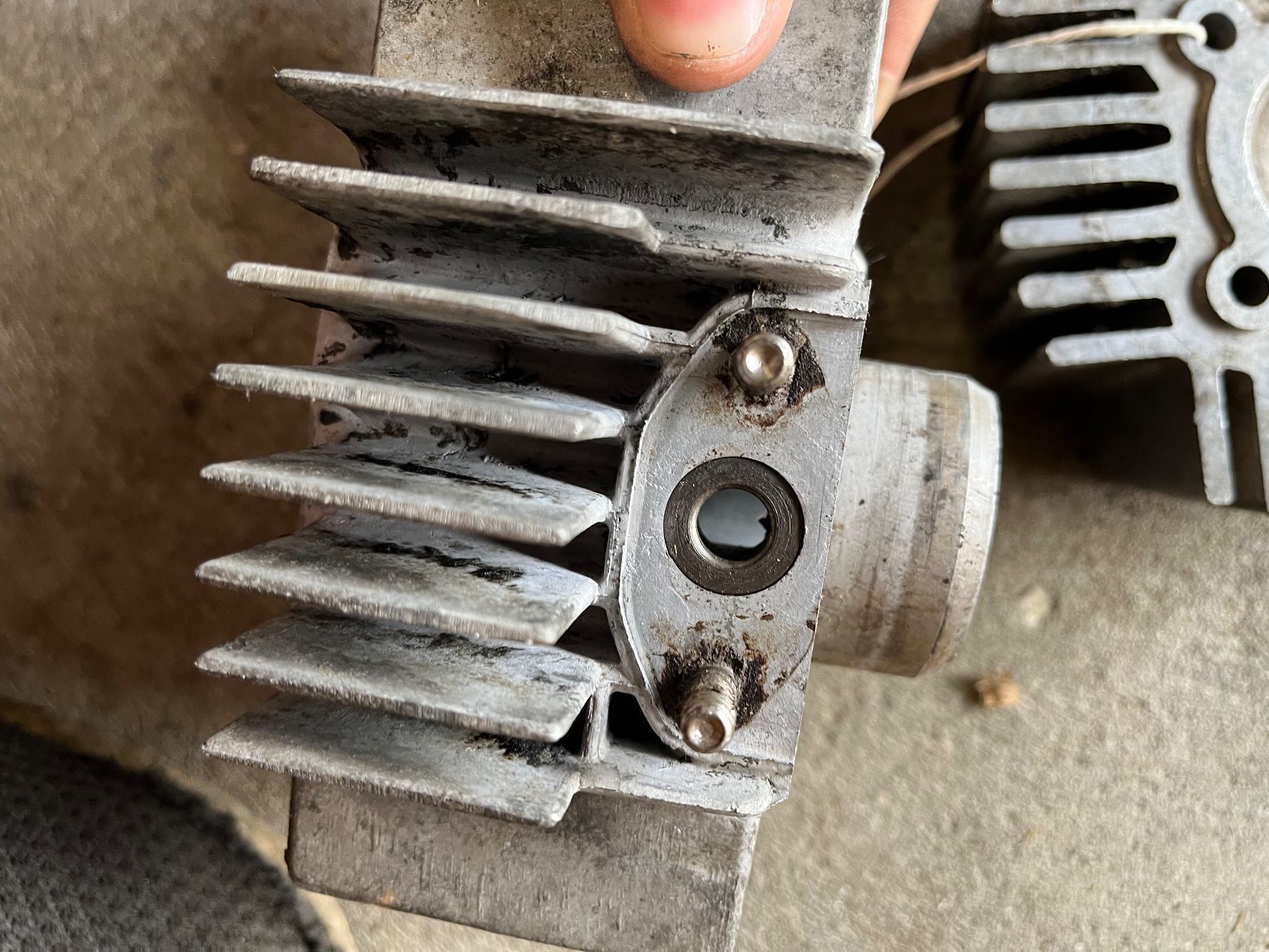 Puch Mofa-Ersatzteile: Puch Maxi/X30 CH12 Zylinder – Defekt aus Fahrni b. Thun von berger_tuning34 2