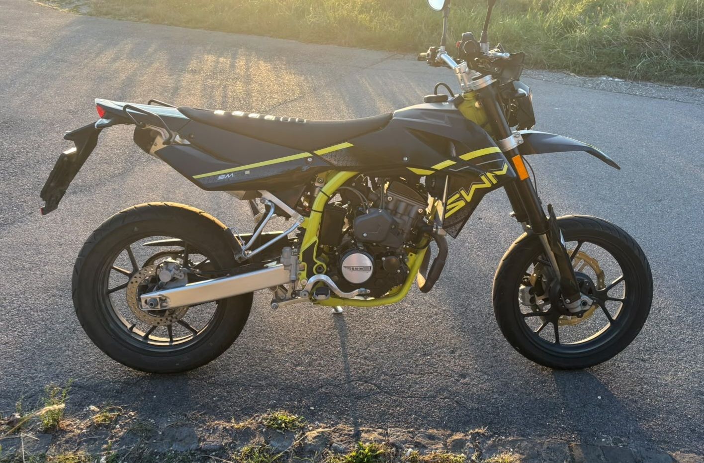 Strada: Motorrad SVM 125 – Difettoso da Diessbach b. Büren venduto da Rumien