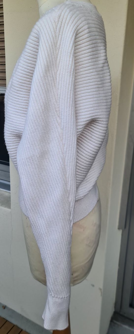 Zara Maglioni & Felpe: Pull à encolure bateau taille S couleur crème – Usato da Genève venduto da Saleena 1