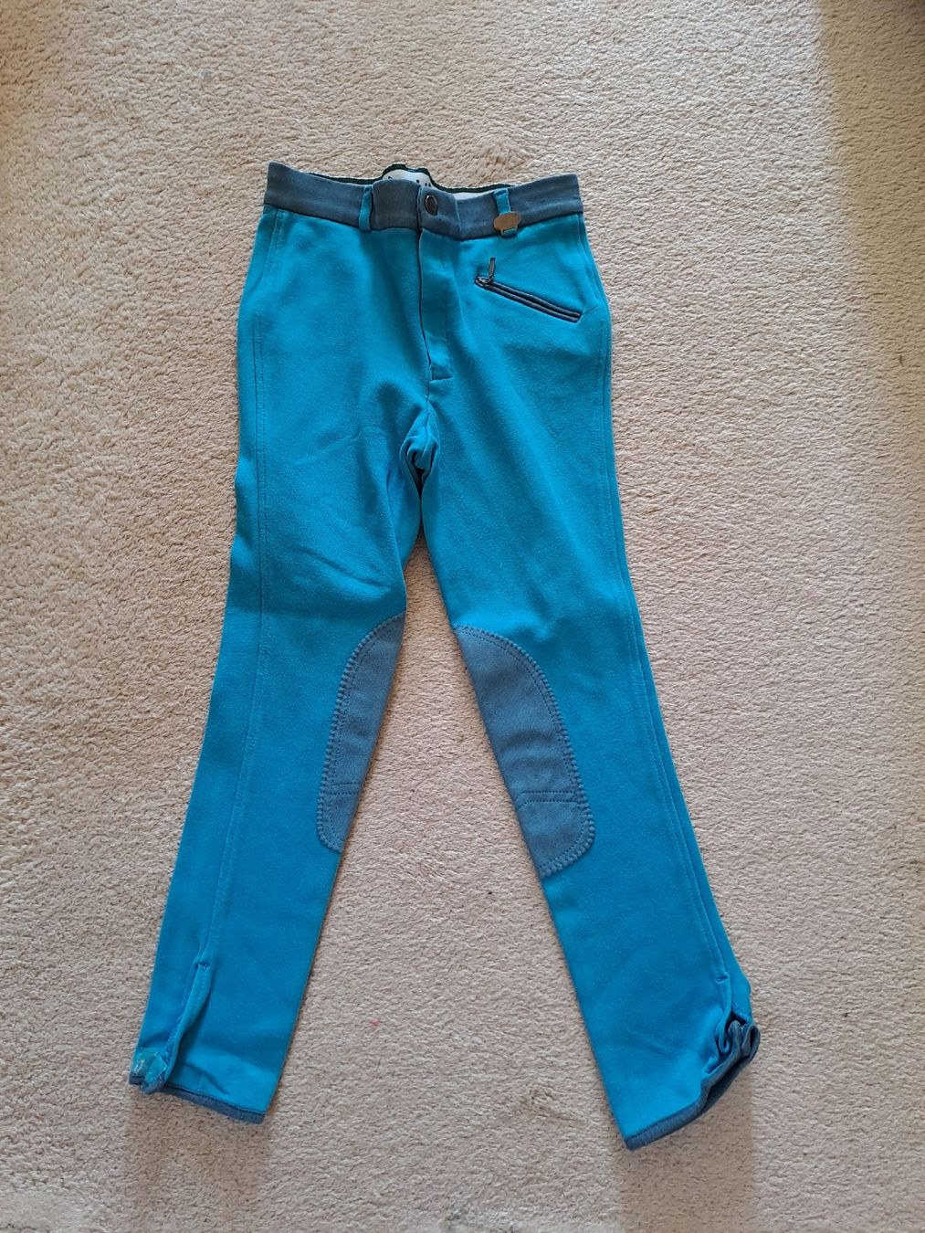 Pantaloni: Mädchen Reithosen Gr. 146 – Usato da Untersiggenthal venduto da Zehni8