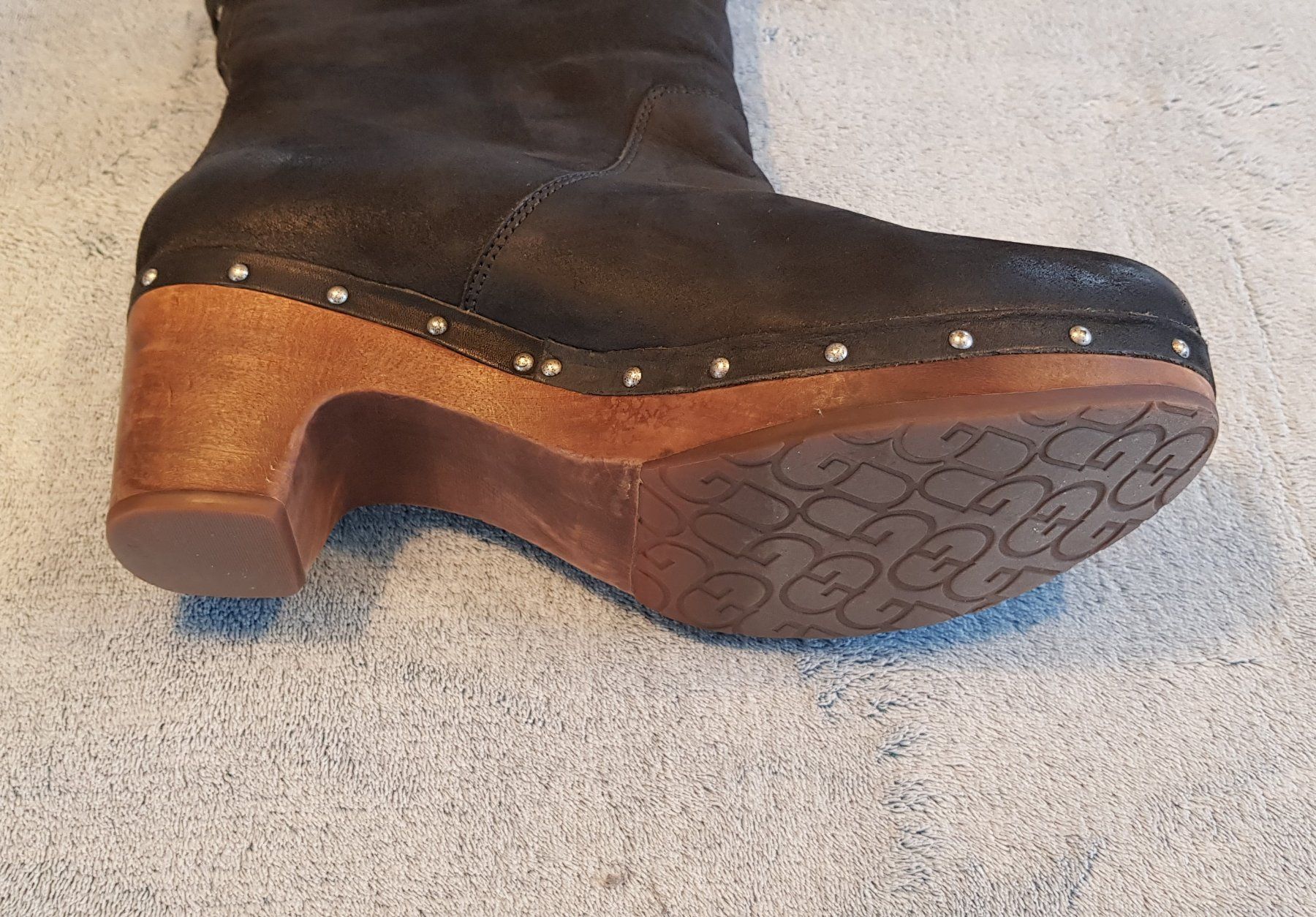 Damenschuhe: Ugg Boots - Lynnea - schwarz 41 – Gebraucht aus Schlatt TG von Pfusi3 6