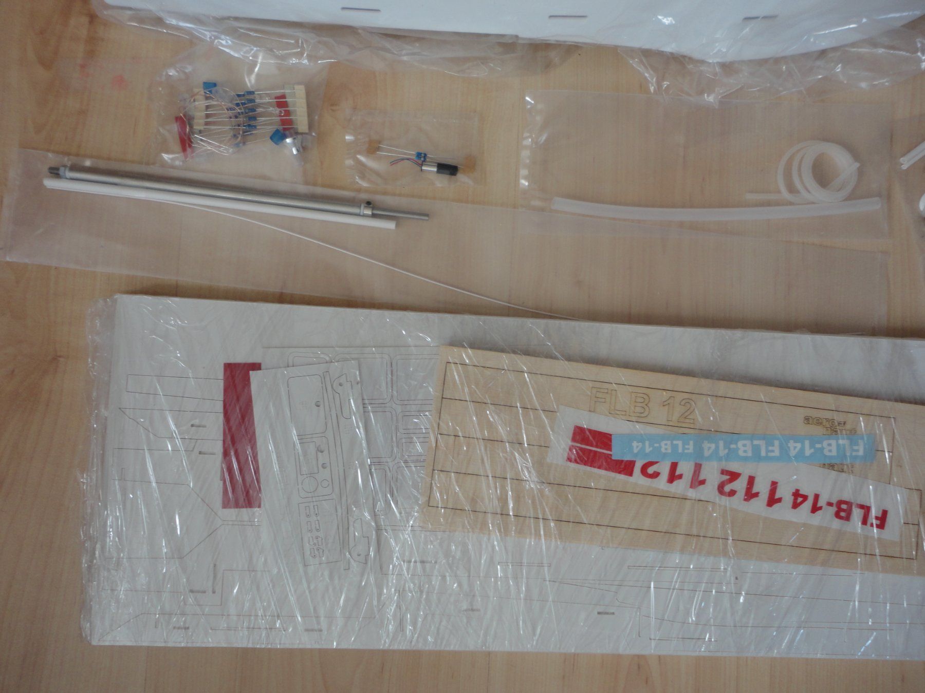 Modellismo RC: Aeronaut Feuerlöschboot FLB-12, Bausatz – Nuovo e nell'imballaggio originale da Horgen venduto da RcModell 2