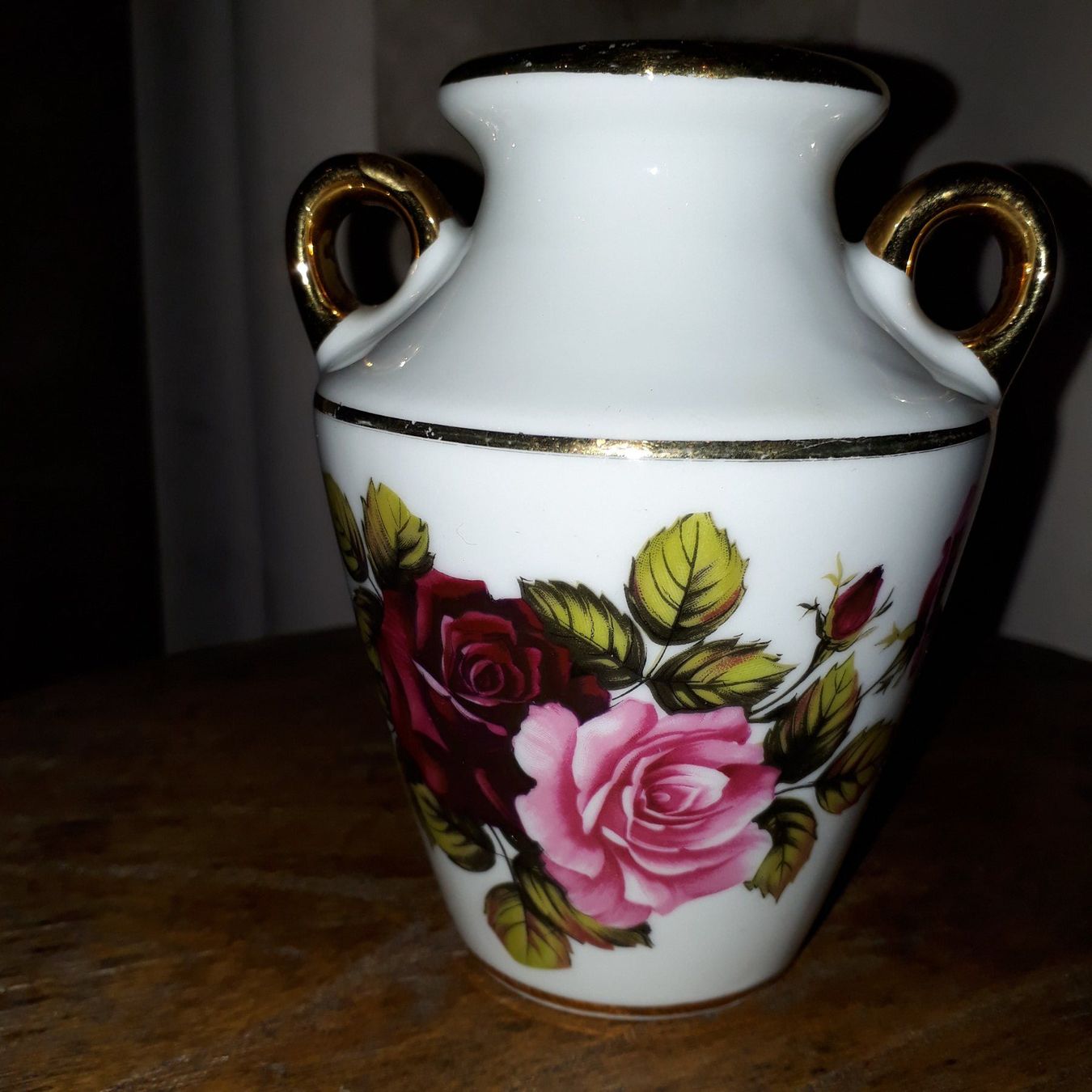 Vasen & Gefässe: Porzellan  Vase  Blumenmuster – Gebraucht aus Schaffhausen von max_c62l