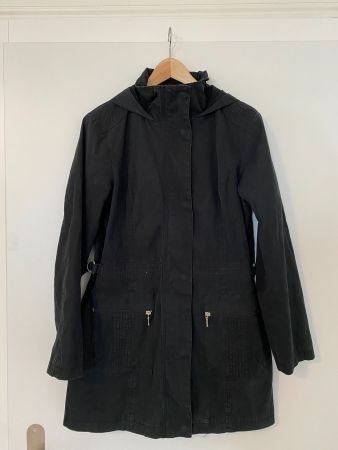 Manteau court mi-saison noir cintré