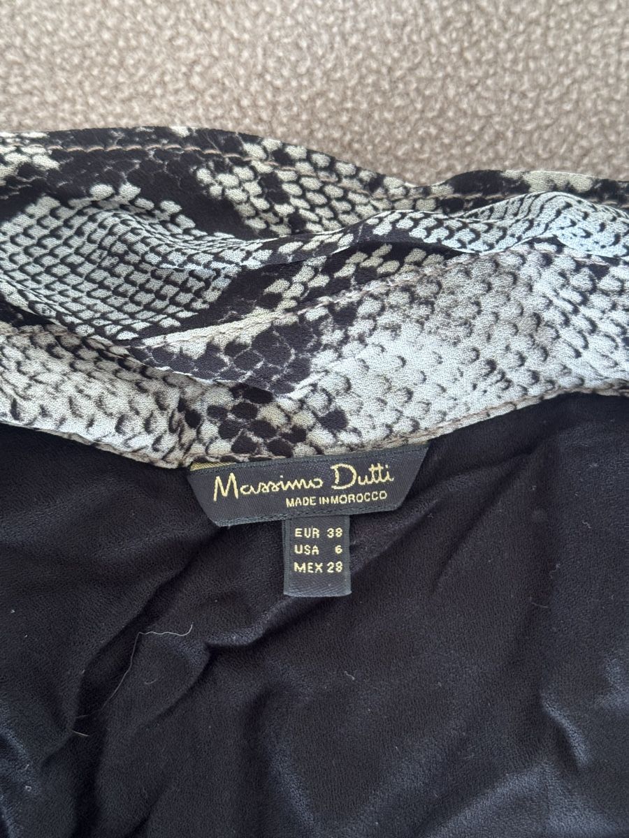 Massimo Dutti Vestiti: Massimo Dutti snake print dress. Size 38 – Usato da Zürich venduto da forestF4iry 2