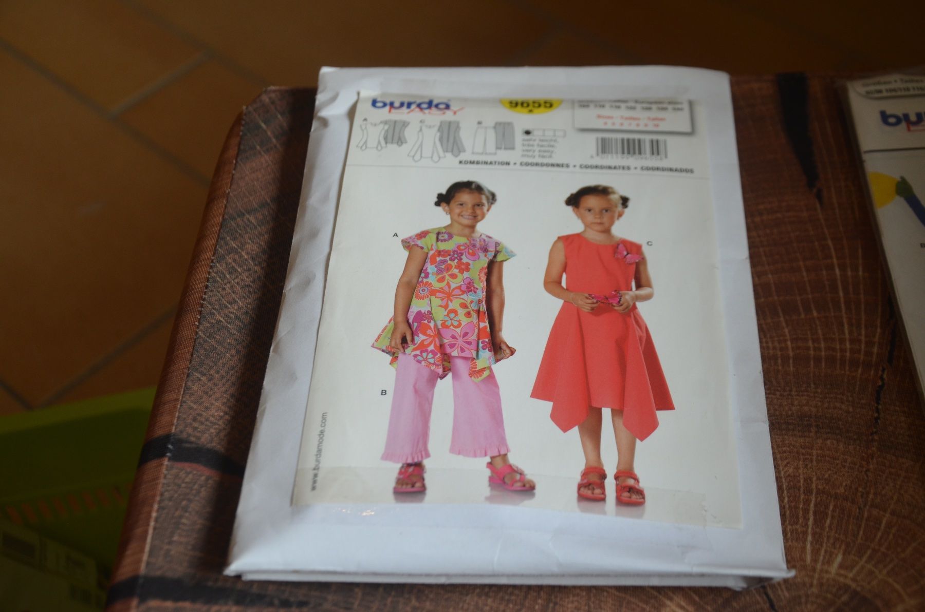 Tessuti: BURDA SCHNITTMUSTER (9655) – Usato da Chiasso venduto da Dolly015