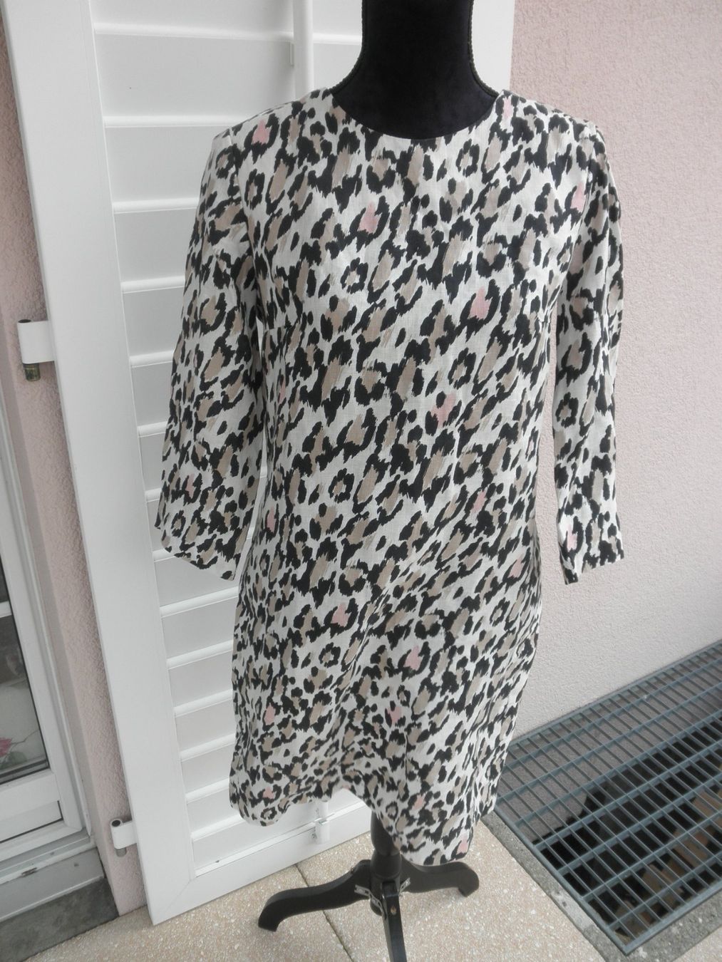 Kleider: Kleid OUI Leinen – Neu (gemäss Beschreibung) aus Buttwil von Engelhaar