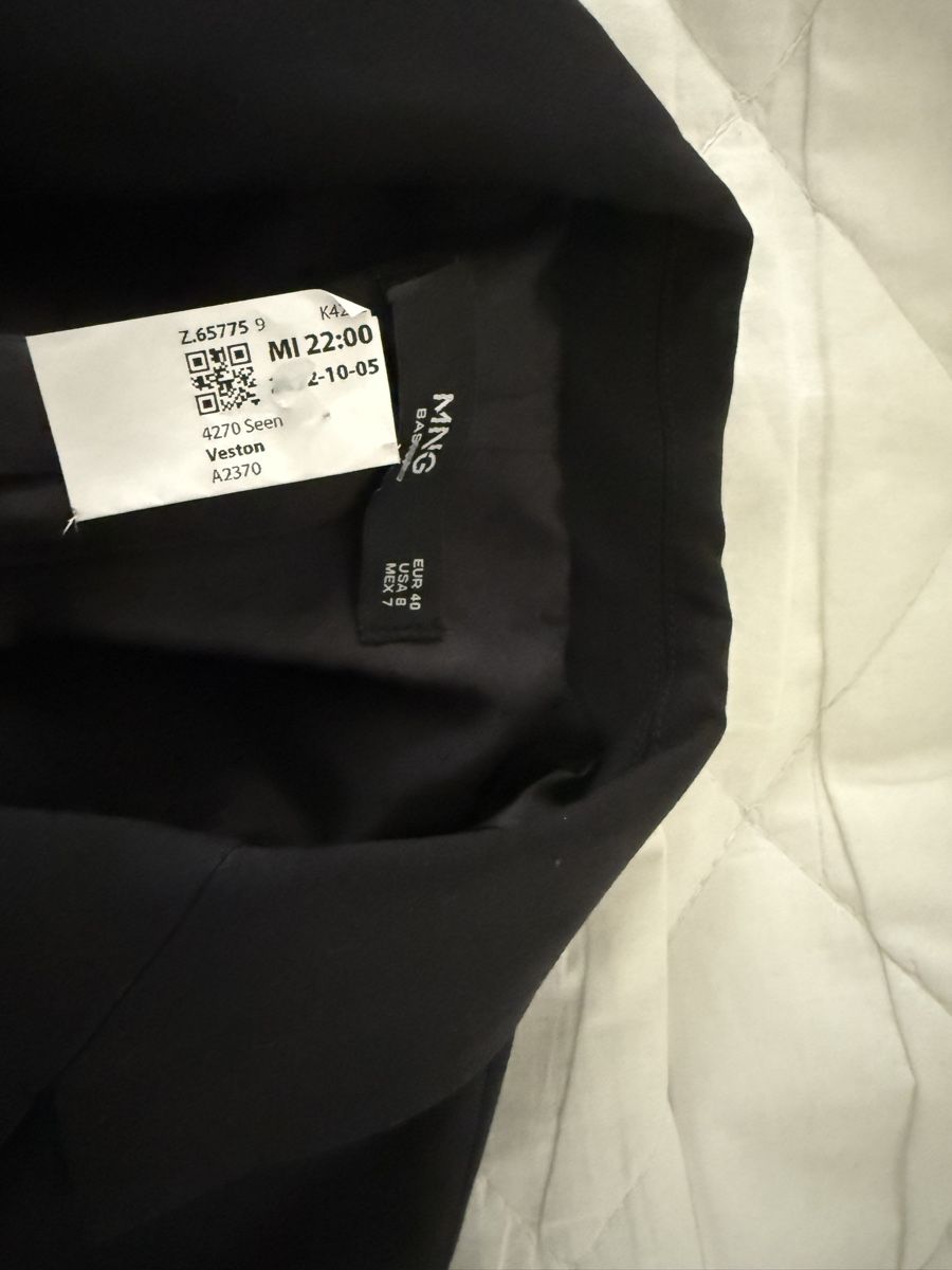 Mango Jacken: Mango schwarzer Blazer elegant – Gebraucht aus Winterthur von yar_dpp8 1