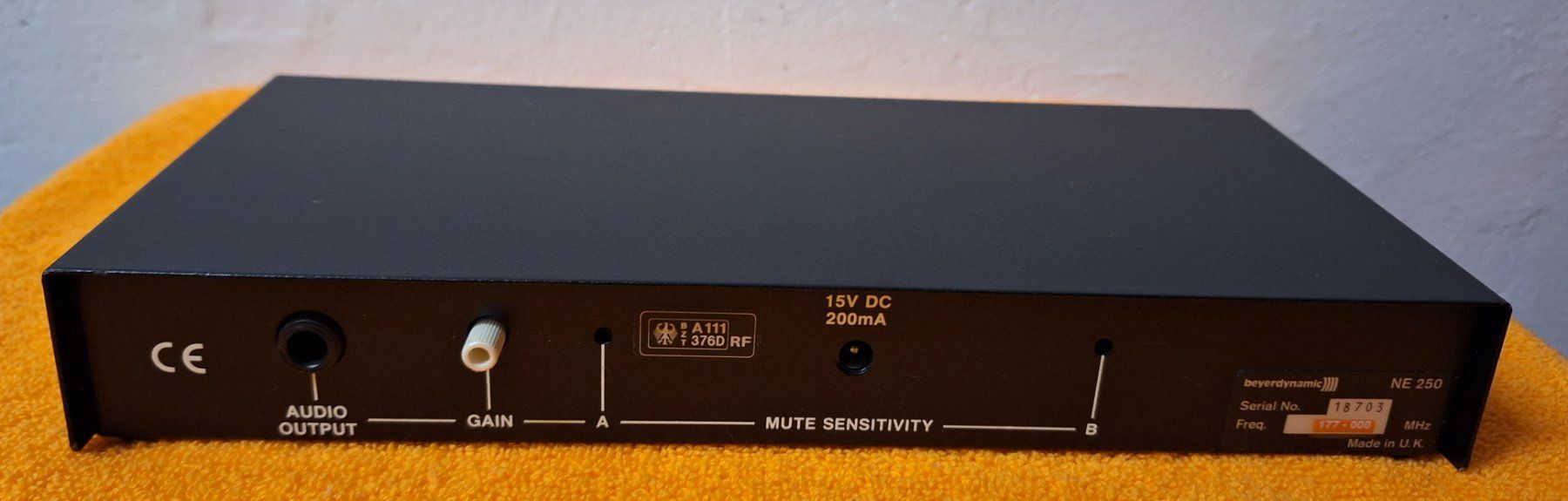 Ricevitori: Beyerdynamic S250 Diversity Receiver – Usato da Muri AG venduto da Edlerweiss 3