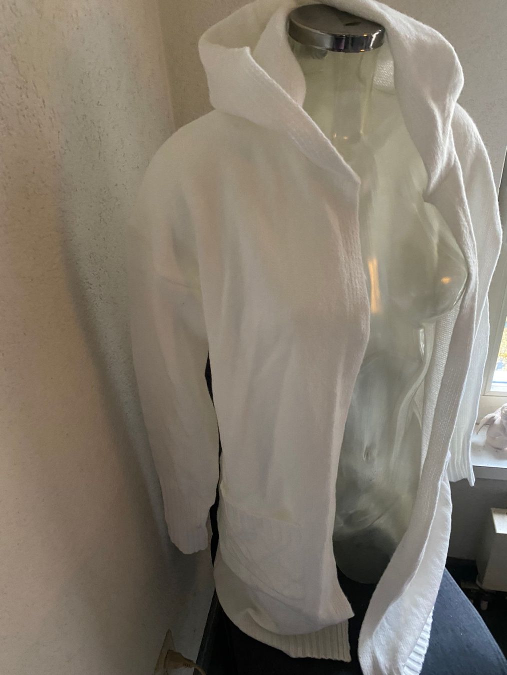Giacche: Long - Strick - Kapuzenjacke Grösse M – Nuovo (secondo la descrizione) da Allenwinden venduto da Obalu 3