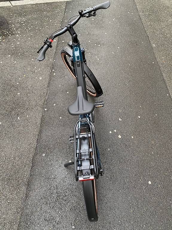 Biciclette: Vélo Électrique Urbain KALKHOFF ENTICE 3 ADVANCE – Usato da Lausanne venduto da Ecox-Lausanne 3