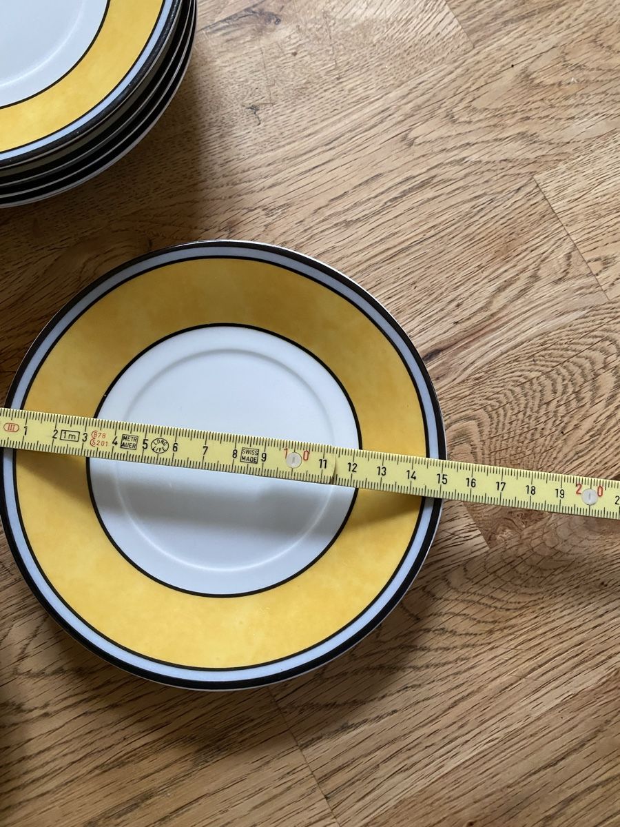 Set di piatti: 9 Kaffeetassen mit Unterteller Limoges – Usato da Flawil venduto da Naphtali 6