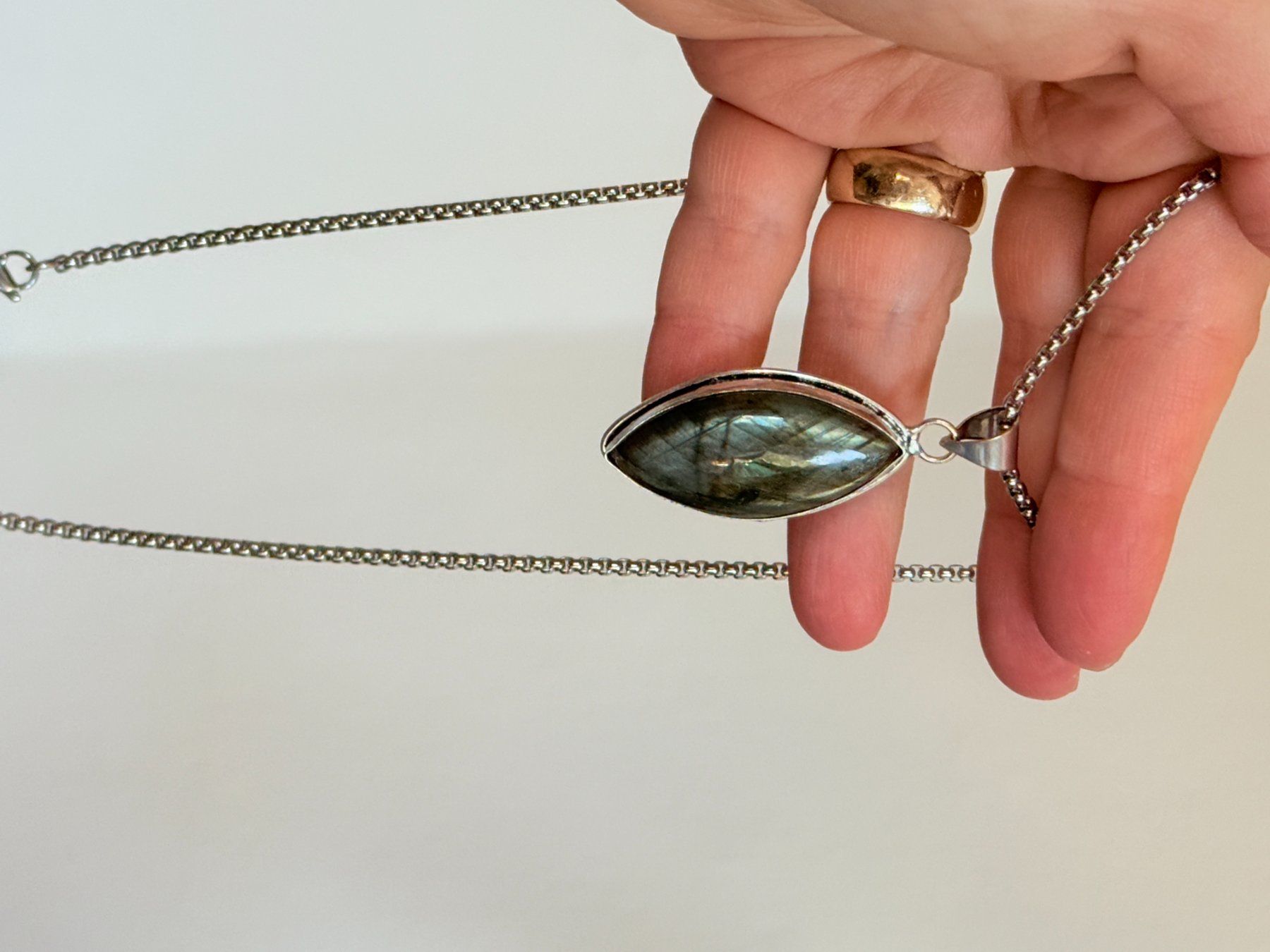 Catenine: Collier Labradorite Marquise Massif Neuf – Nuovo e nell'imballaggio originale da Genève venduto da AWWA 7