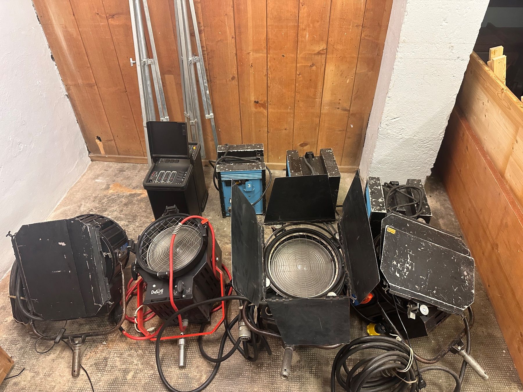 Scheinwerfer: Studio Scheinwerfer – Gebraucht aus Luterbach von Domimaxboss 8
