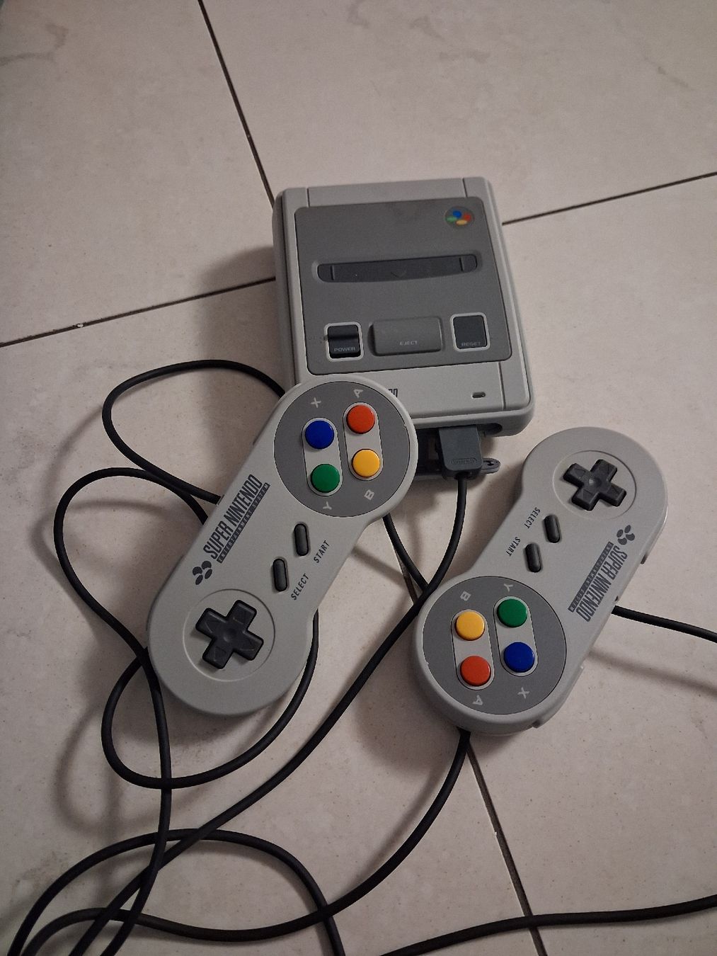 Nintendo Konsolen: Super Nintendo Mini – Gebraucht aus Zäziwil von oli_j2qm