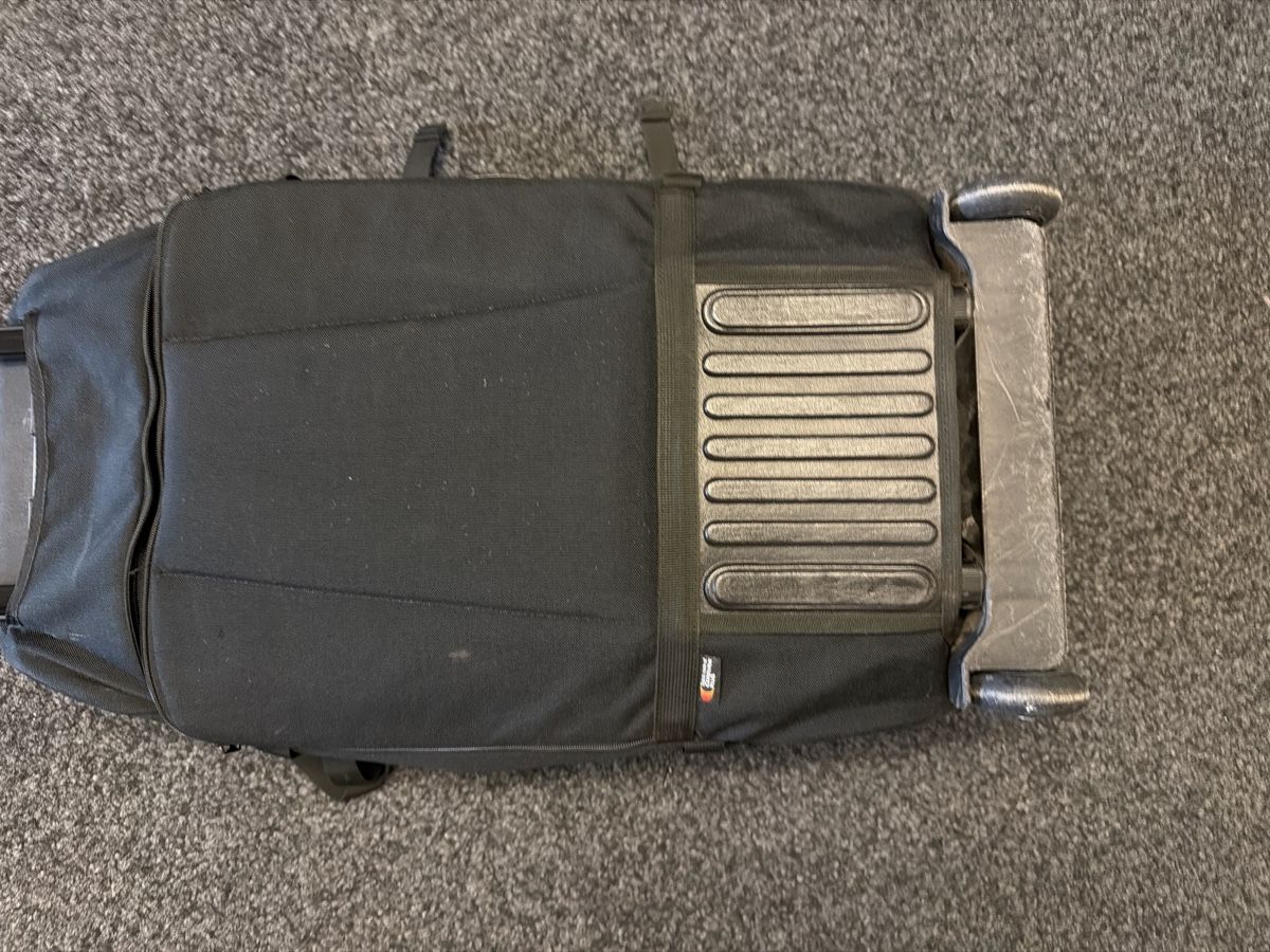 Valigie: Eagle Creek Reisetasche/Trolley, schwarz – Usato da Thun venduto da BanjoDan 4