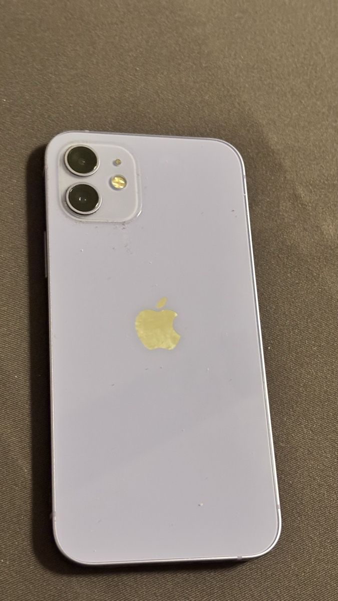 Apple Handys / Smartphones: iPhone 12, 128 GB, Violett – Gebraucht aus Gettnau von JessicaRenata