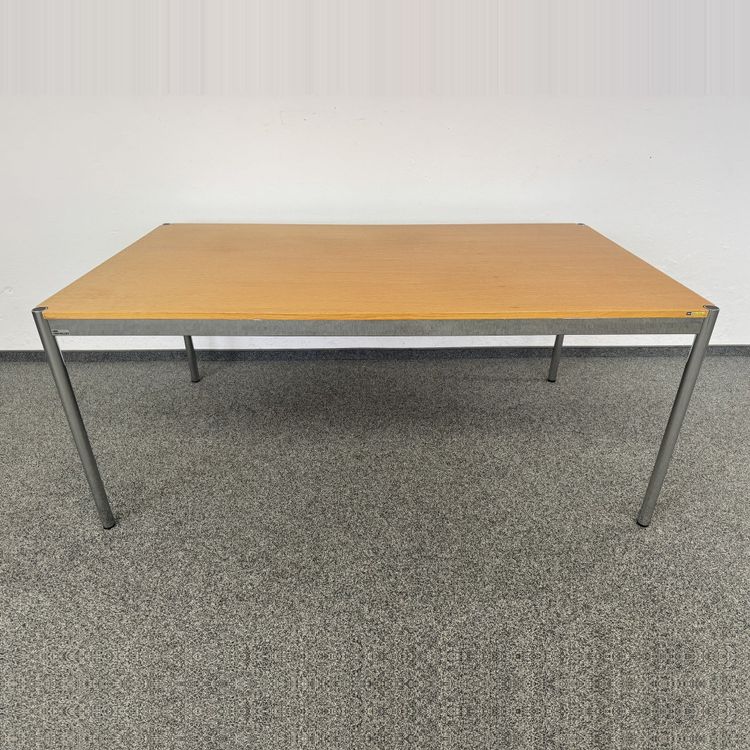 USM-Haller Classic Schreibtisch (Gebraucht) in Schönenwerd für CHF 50 ...