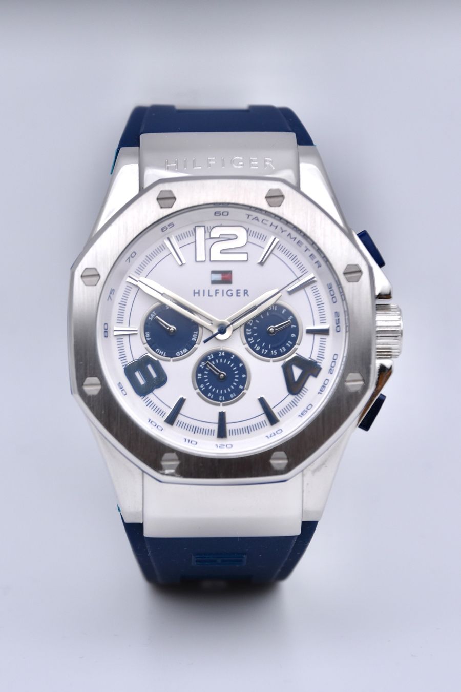 Tommy Hilfiger Montres: Tommy Hilfiger Oak – Neuf (Voir description) à Winterthur par octagonw