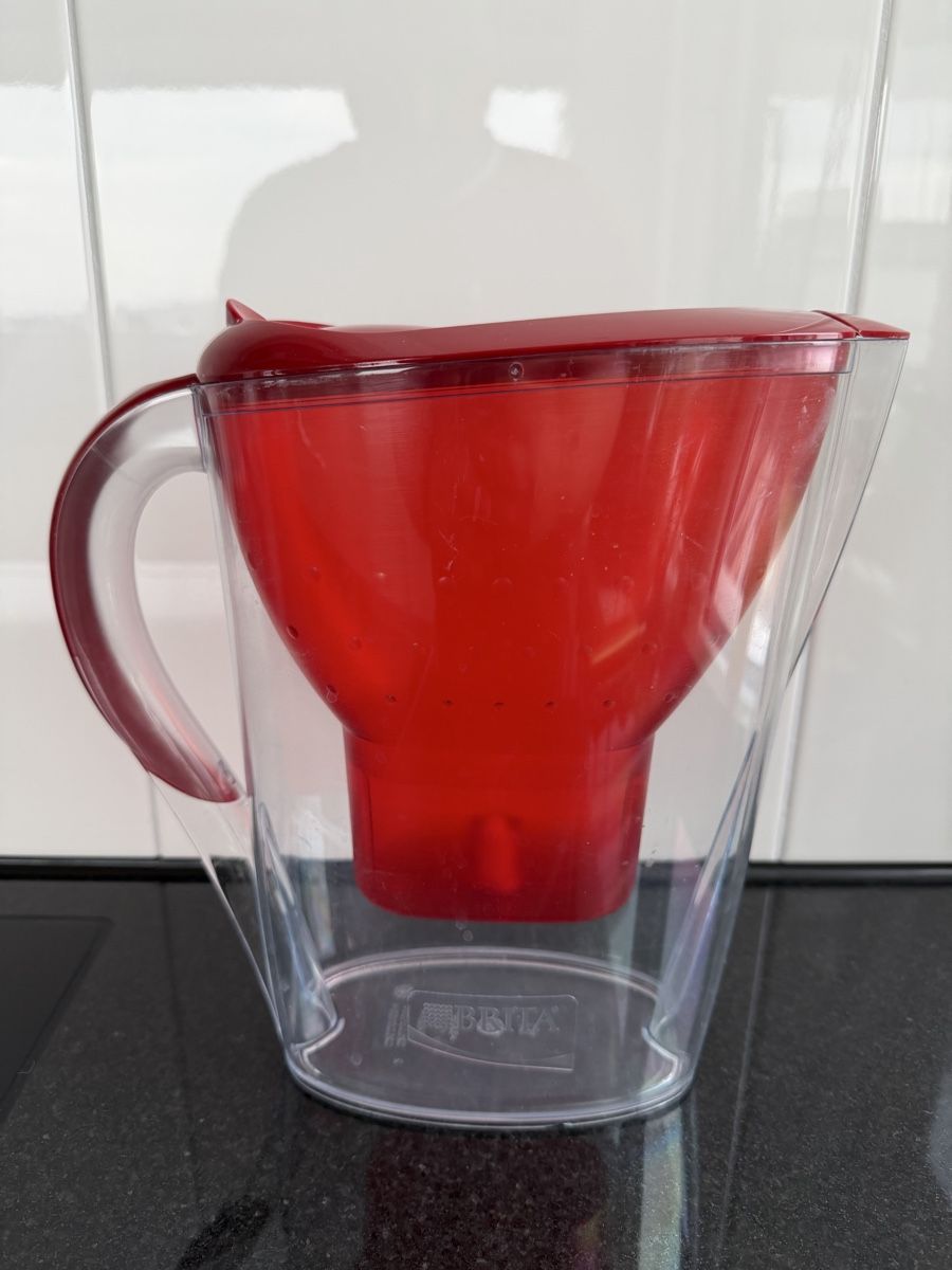 Brita Caraffe: BRITA Karaffe/Pitcher/Carafe 2,4 L – Usato da Basel venduto da hil_wjv8 3