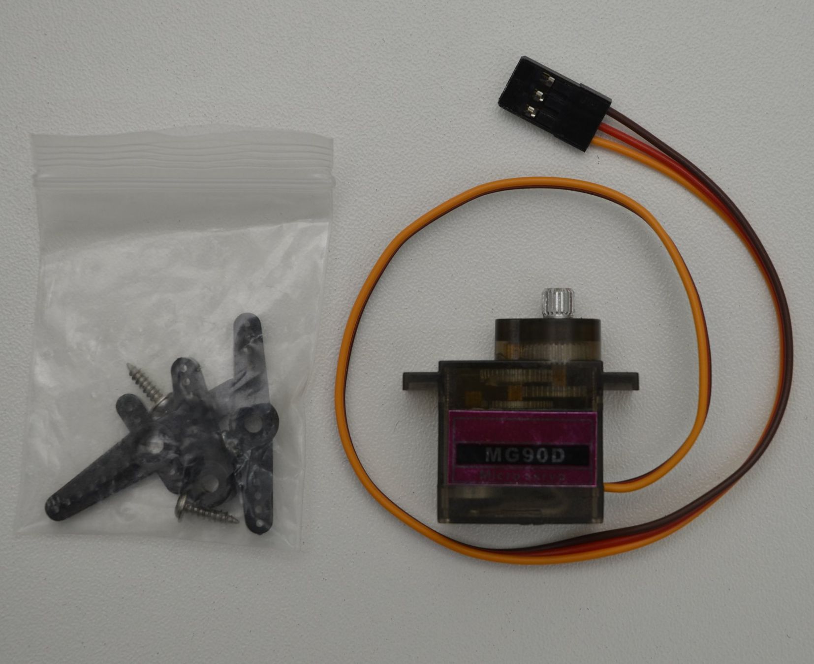 Modellismo RC: Servo MG90D Digital 2.4kg/0.10Sek. – Nuovo e nell'imballaggio originale da Rüti ZH venduto da MSRC-Modelle 1