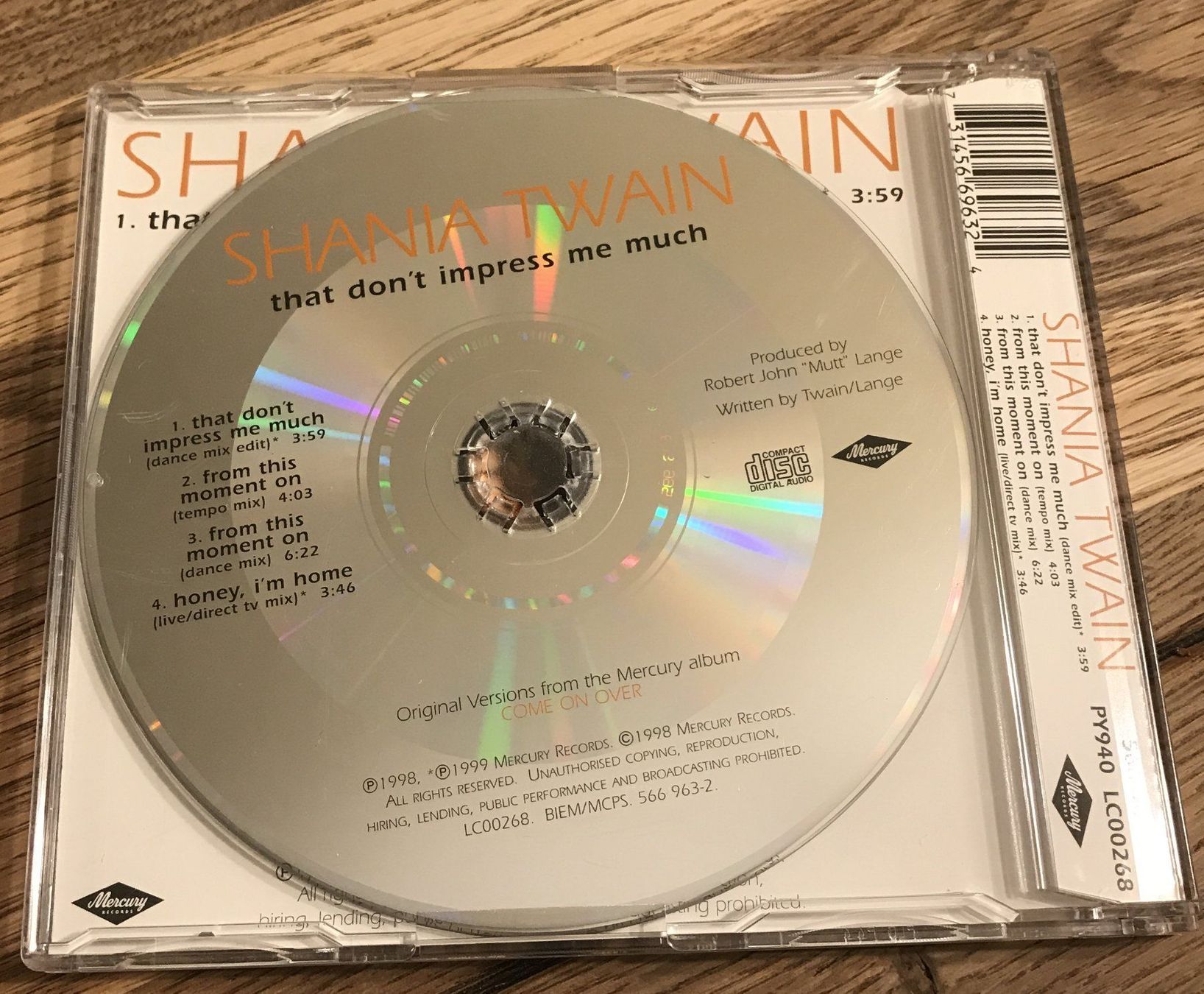CDs: CD- Shania Twain- that don't impress me much – D'occasion à Guntershausen par Gloominati 1