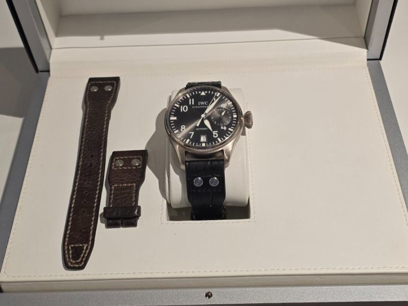 IWC Uhren: IWC Big Pilot 18k Weissgold – Gebraucht aus Thalwil von malexx