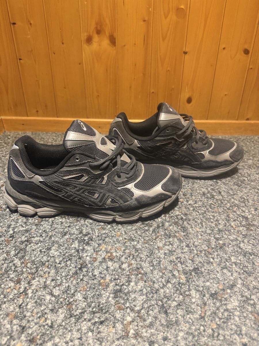 Asics Scarpe da uomo: Asics Sportschuhe – Usato da Vilters venduto da sele08_ale08