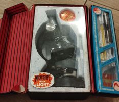 Microscope vintage avec lumière 750x + accessoires rare,