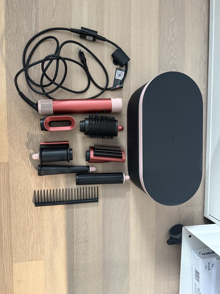 Dyson Piastre & Arricciacapelli: Dyson Airwrap i.d. – Nuovo (secondo la descrizione) da Meilen venduto da Balzikus