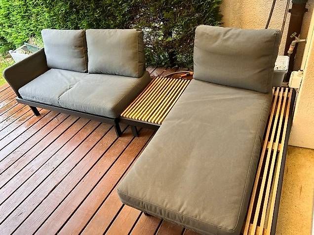 Sofas: Outdoor Set 3-Seater – Gebraucht aus Le Grand-Saconnex von lol_zs8k