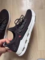 On Cloud Schuhe schwarz weiss Grösse 42