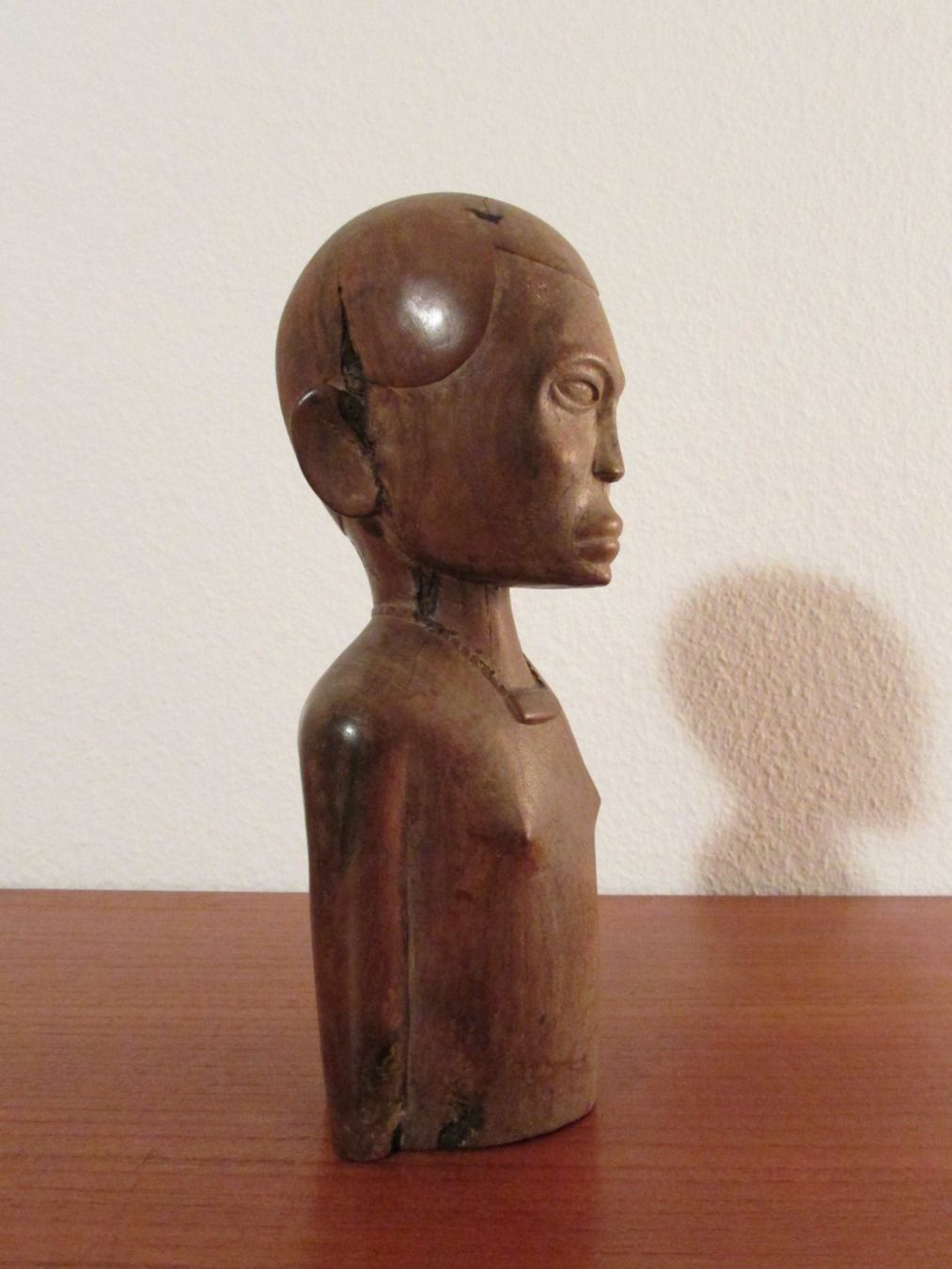 Skulpturen & Statuen: Afrikanische Holzfigur Tribal Art handgeschnitzt – Gebraucht aus Zollikofen von Flavabana 1