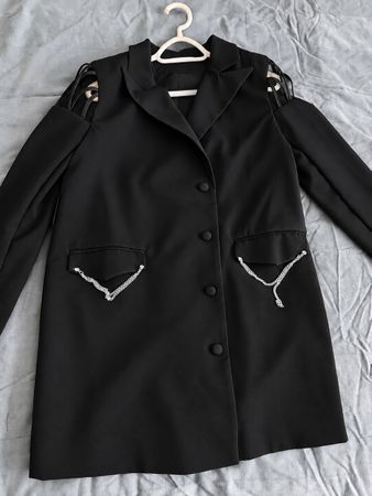 Damen Blazer schwarz Cut-Out Schultern Kettendetail M